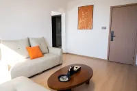 Xuan'en Cuijie Mountain Residence Qixu Yun Garden Homestay - Airport Shuttle