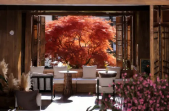 Lemaison·La Maison | Yijia Yijing Holiday Courtyard (Lijiang Ancient Town Waterwheel Branch)