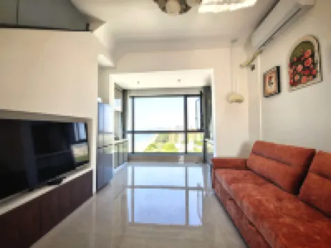Dongfang Xingang Qihai Shiguang Homestay
