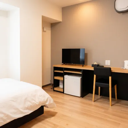 WORKERS　HOTEL　KUMAMOTO-OZU
