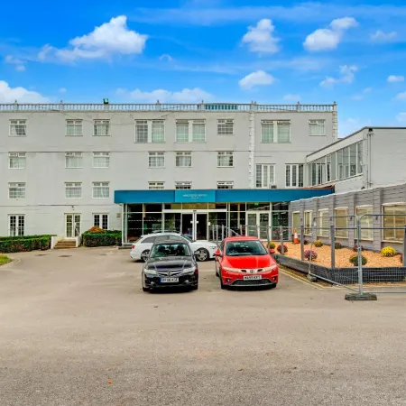 Manchester Airport Stanley Hotel by Belvilla