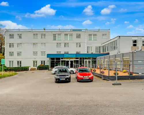 Manchester Airport Stanley Hotel by Belvilla Hotels in Wilmslow