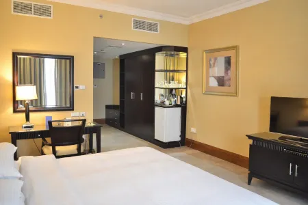 Sheraton Khalidiya Hotel