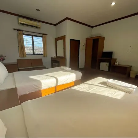 Sadudee Mansion Отели рядом с достопримечательностью «Гора Као Тха Пхет»