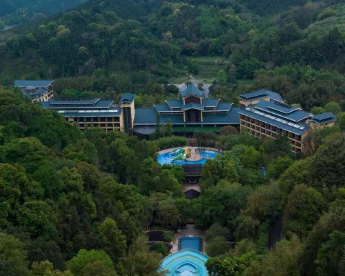 Longmen Dipai Hot Spring Resort Hotéis em Condado de Longmen