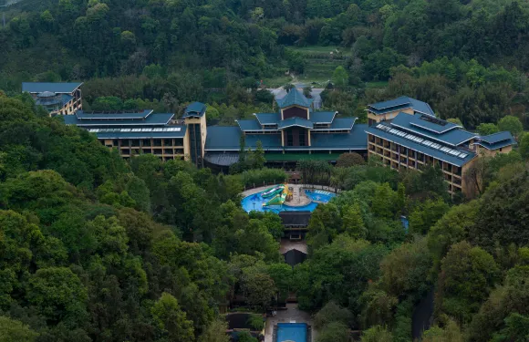 龍門地派温泉度假村