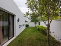 Xiaoshu Hot Spring Holiday Villa