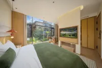 Yannan's Sea of Clouds · Mountain Residence (Jingmai Mountain Tea Forest Cultural Scenic Area)