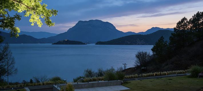 Lugu Lake Manchen Holiday Homestay Ξενοδοχεία στην πόλη Νίνγκλανγκ