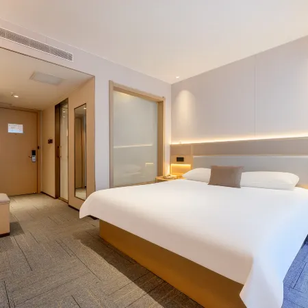 Haiyue Hotel (Harbin Sports College Nangang District Government Store)