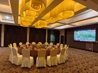 Wuyishan Yiyang Resort Hotel (Yinxiang Dahongpao) - Bãi đậu xe