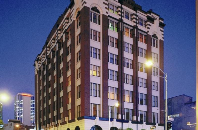 Royal Albert Hotel