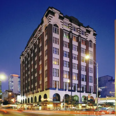 Royal Albert Hotel
