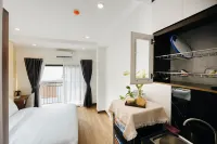 BOHO Van Mieu - Cozy Studio with LIFT, Netflix, washer anđ dryer