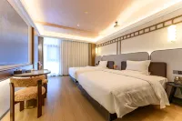 Lumen Gardens Art Hotel, Guang Yu · Hua Ting