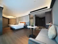 Hangzhou Xiaoshan Airport Radisson Victoria Hotel (Yongsheng Road Subway Station)