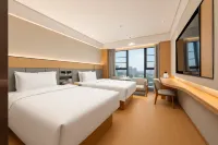 JI Hotel (Changsha High-Speed Railway South Station Yuhua District Government Subway Station)