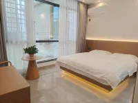 Huangguoshu Muyue Mushan Homestay (Huangguoshu Scenic Area)