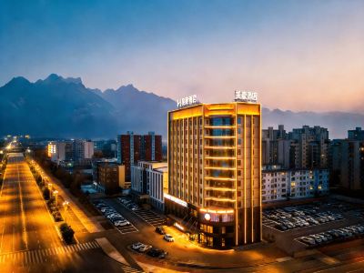 Mehood Hotel (Huayin Huashan Tourist Center Huashan North Station Branch)