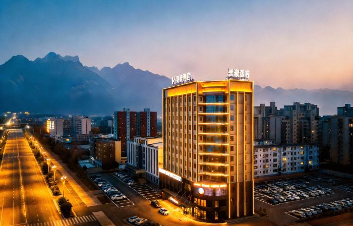 Mehood Hotel  (Huayin Huashan Tourist Center Huashan North Station Branch)