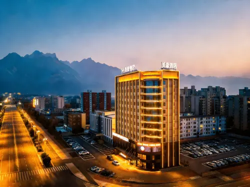 Mehood Hotel  (Huayin Huashan Tourist Center Huashan North Station Branch)