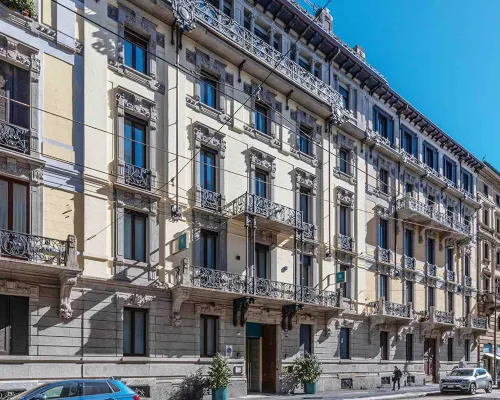 Ariosto Living Hotels near Sant' Ambrogio Station