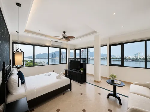 Sujet Marina Da Nang Hotel by Haviland - Airport Shuttle