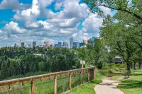 Metta Stays Edgemont in Calgary - Scenic
