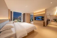 Jiuzhang Yuntai Hotel - 2 ดาว