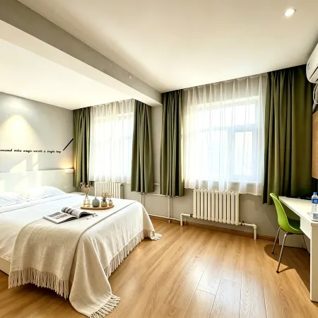 Xinyue Hotel (Changchun Jingyue Street Northeast Normal University)