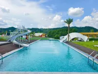Chongyi Lanxi Zai Jiangye Homestay - Swimmingpools