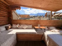 Dombra Designer Vacation Homestay in Dongbula - Parkplatz