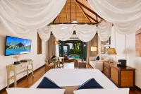 STORY Seychelles - balcony