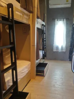 Rowhou8e Hostel Hua Hin 106 - Hostels