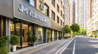 JUN MAN ZHI NENG HOTEL - Bãi đậu xe