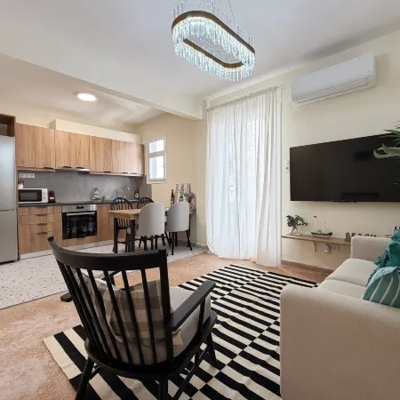 Alimos Marina Suites A | Near Beach | No Lift