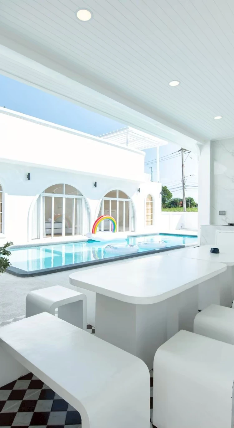 รูปภาพของRB212 White Romance Pool Villa