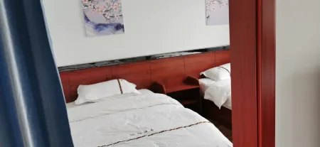 Miyi Muyang Yaju Homestay Отели в г. Мии