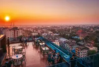 Hotel Sanchaung Hotels in Ahlon
