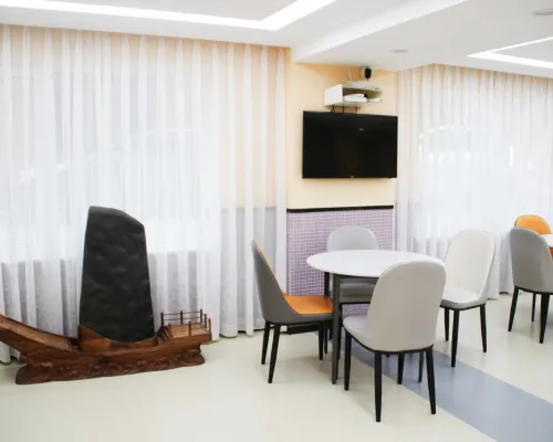 Ibis Hotel(Shanghai Xujiahui Jiaoda ) Mahlzeiten Photos
