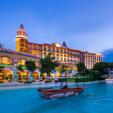 Chimelong Circus Hotel ペンギンパビリオン周辺のホテル