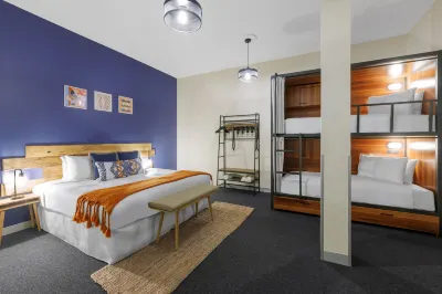 Bounce Melbourne - formerly Roamer Melbourne Hotel a 