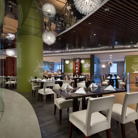 Beijing Marriott Hotel Northeast Отели рядом с достопримечательностью «Посольство США»