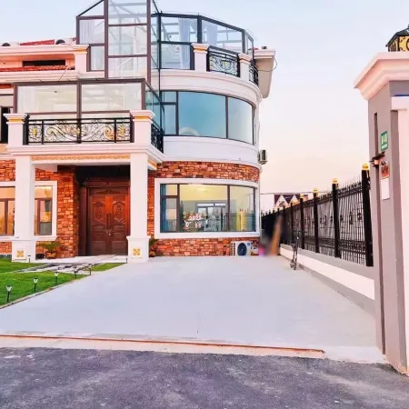Yuanxu Homestay (Lingang Dishuihu Branch) Отели рядом с достопримечательностью «Озеро Дишуй»