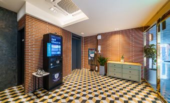 Brown Dot Hotel Geomdan