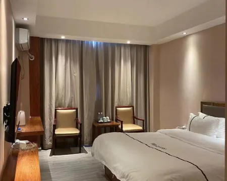 Huaji Hotel, Luchuan Hotels in Longchuan