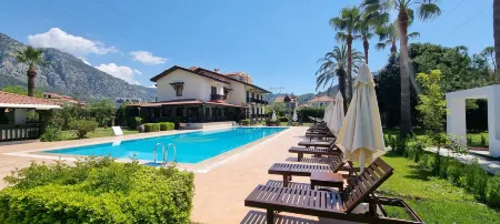 Efe Hotel Gocek Отели в г. Gocek