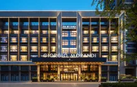 The GiorgioMorandi Hotels (Linyi Jinqueshan Wanda) Hotels in Linyi Railway Station Area