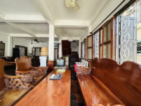 Villa Thida Mekong Riverside Hotels near Wat Si Boun Heuang
