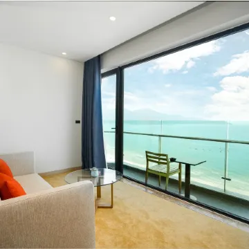 Sala Danang Beach Hotel